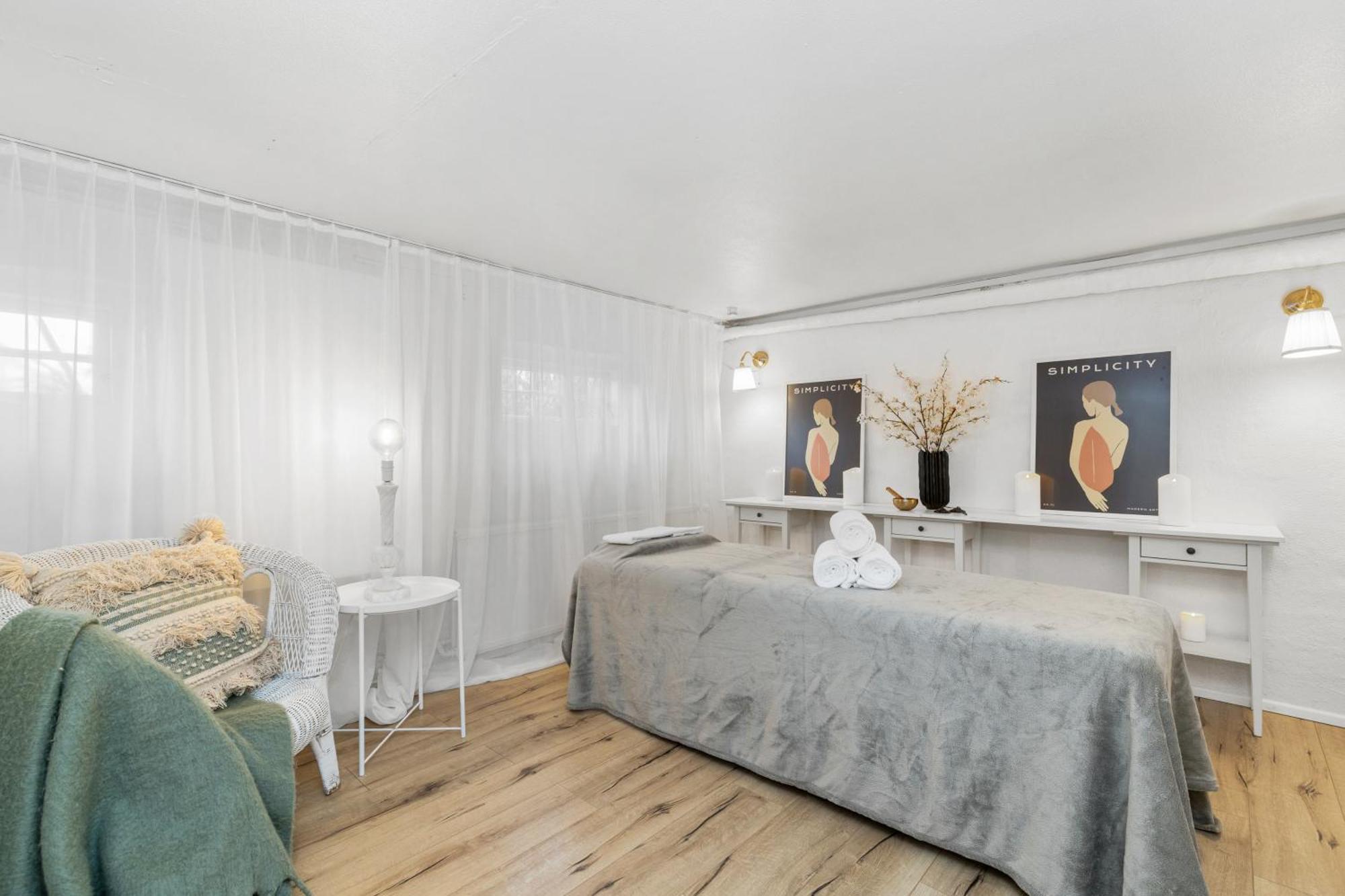 Luxury Villa In Downtown 레이캬비크 외부 사진
